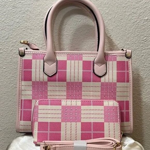 Adorable Pink/White Checkered Purse with matching wallet  NWT - Picture 1 of 3